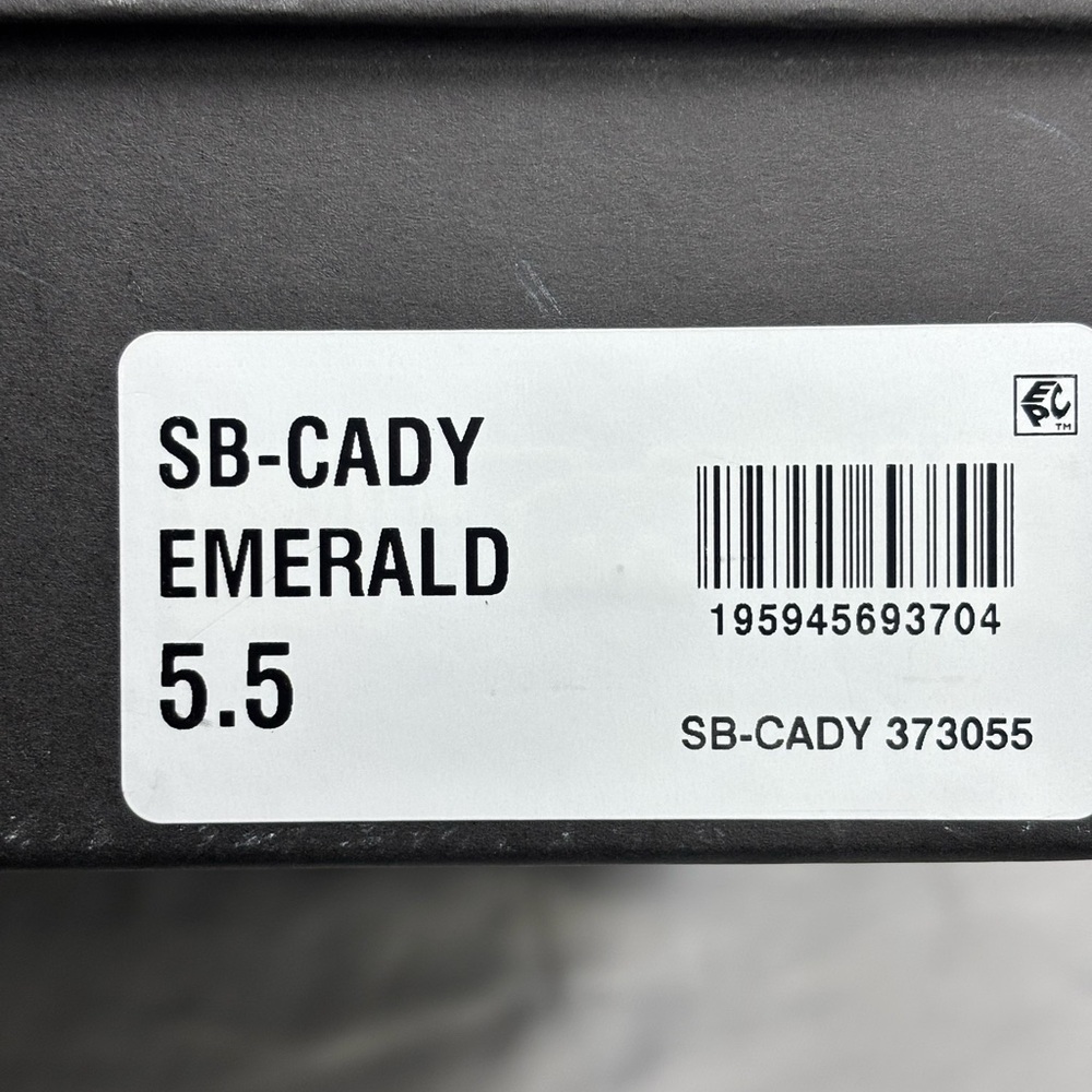 NWB Betsey Johnson Cady Emerald Rhinestone Ankle Boots.‎ SIZE 5.5 - Picture 11 of 12